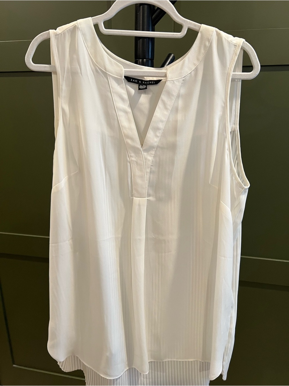 Zac & Rachel Ivory Sleeveless V-Neck with Beautiful Pleated Back